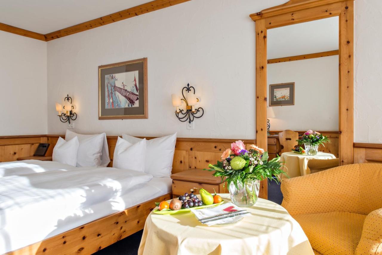 Quadratscha Alpenhotel Samedan Room photo